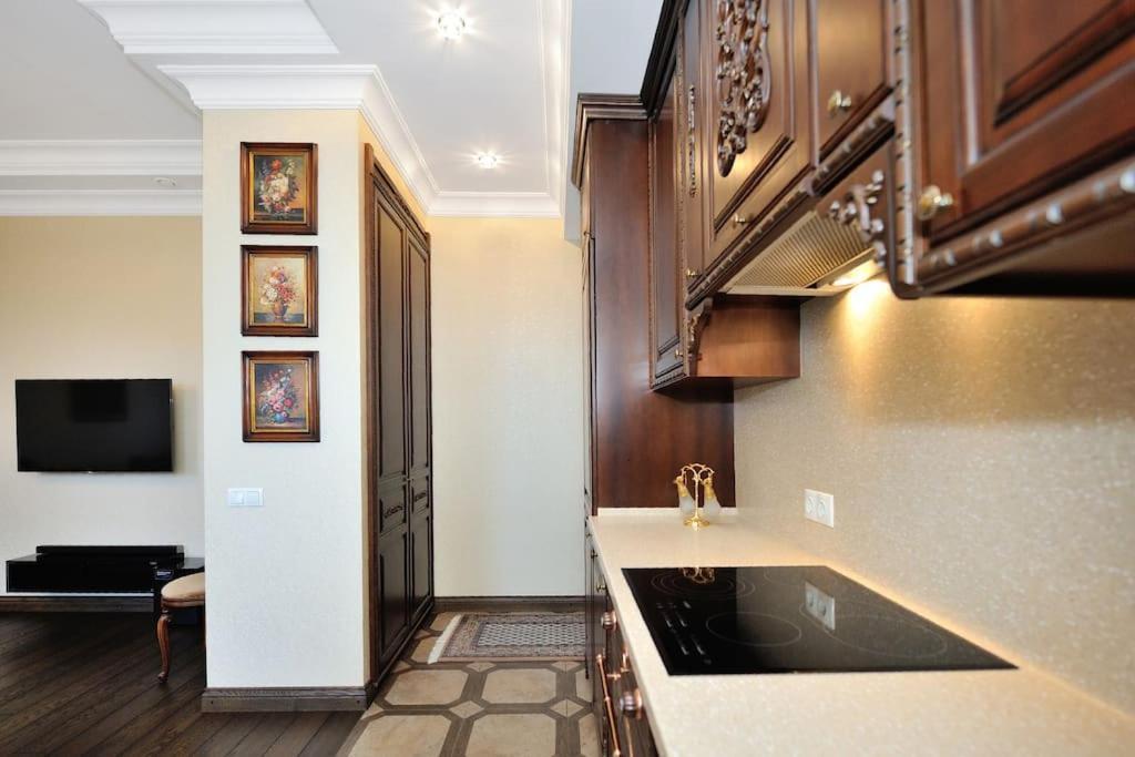 Luxury Old Town Apartment Каунас Экстерьер фото